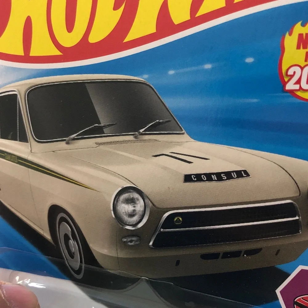 Mattel Hot Wheels Lotus Cortina - Cream